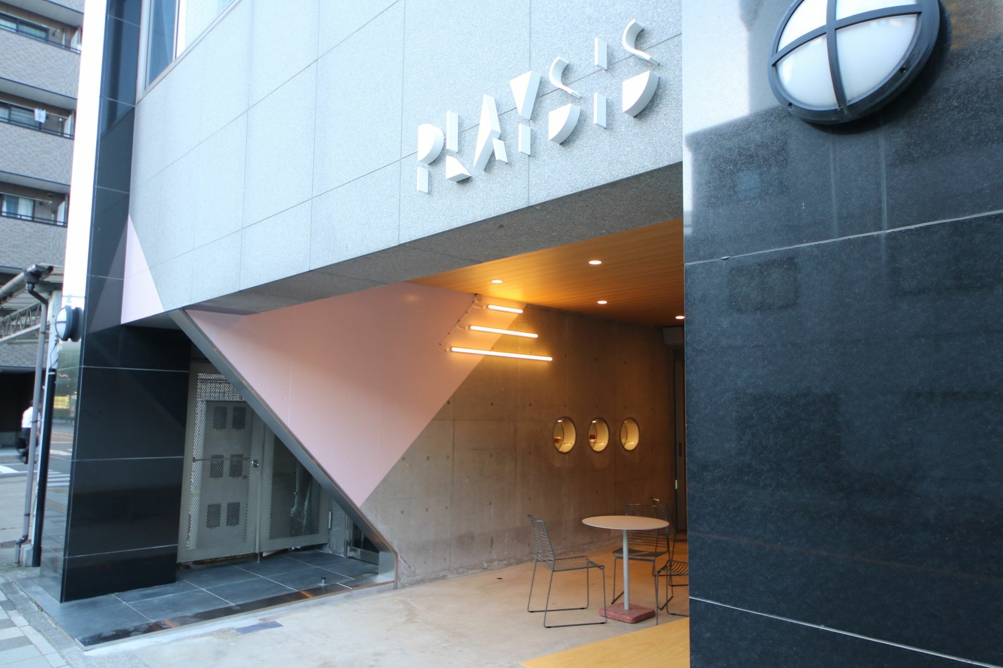 Playsis East Tokyo Hotel Exterior foto